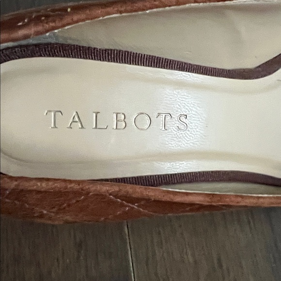 Talbots Isa Suede Block Heels - Picture 8 of 11